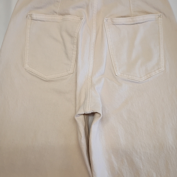 Universal Thread Cream Women Jeans - Picture 5 of 7